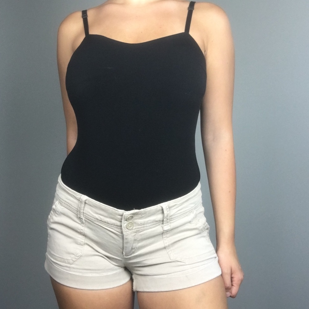 5/$20 Abercrombie Beige Shorts